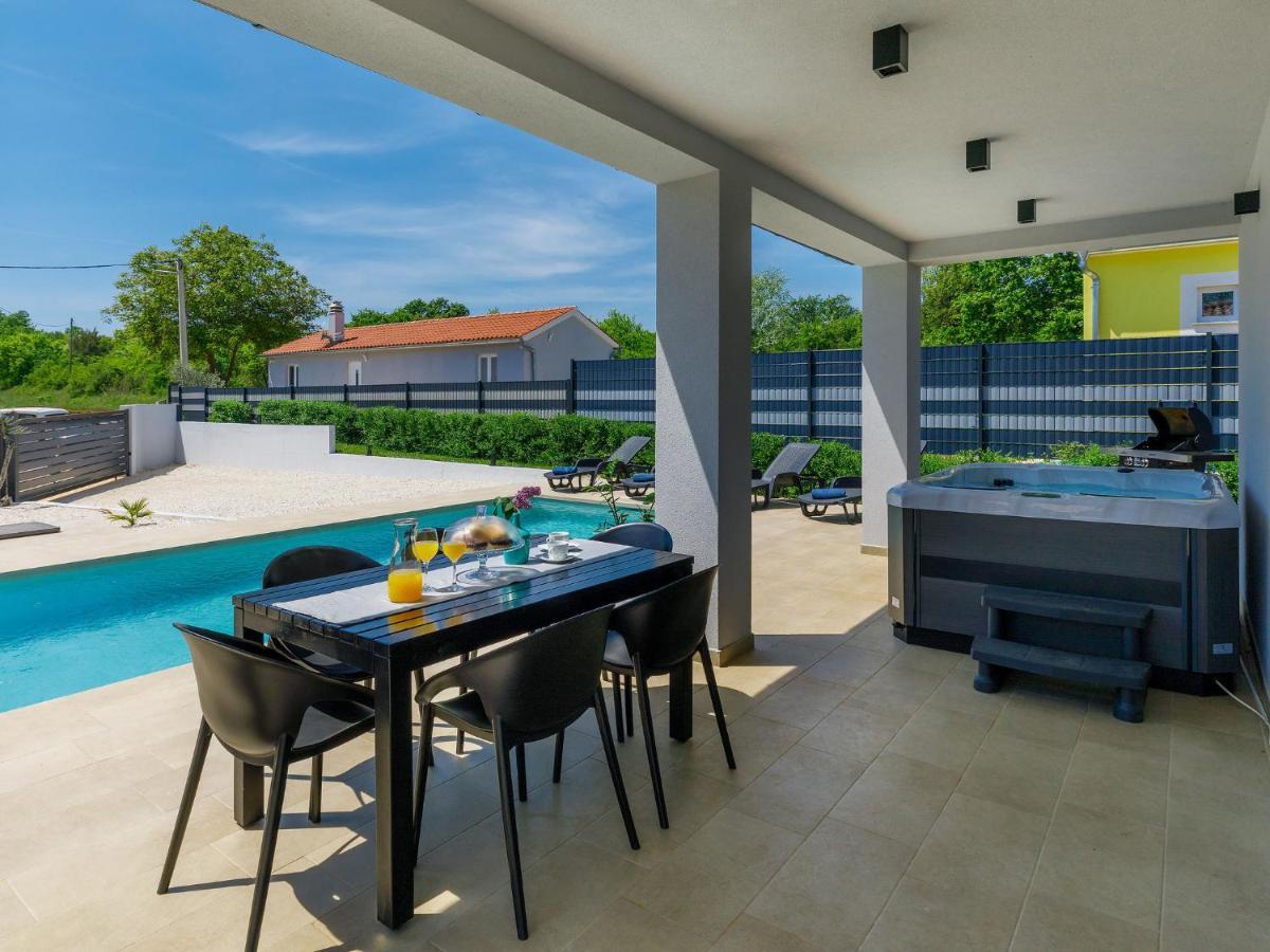 Villa Vine Marčana Esterno foto